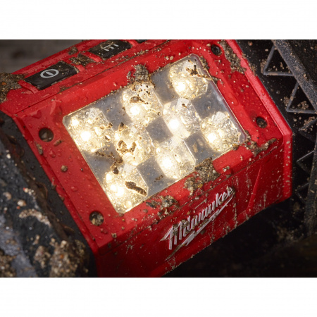 Аккумуляторный светодиодный фонарь с шарнирным световым блоком Milwaukee M18 HAL-0  (Арт. 4933451262)