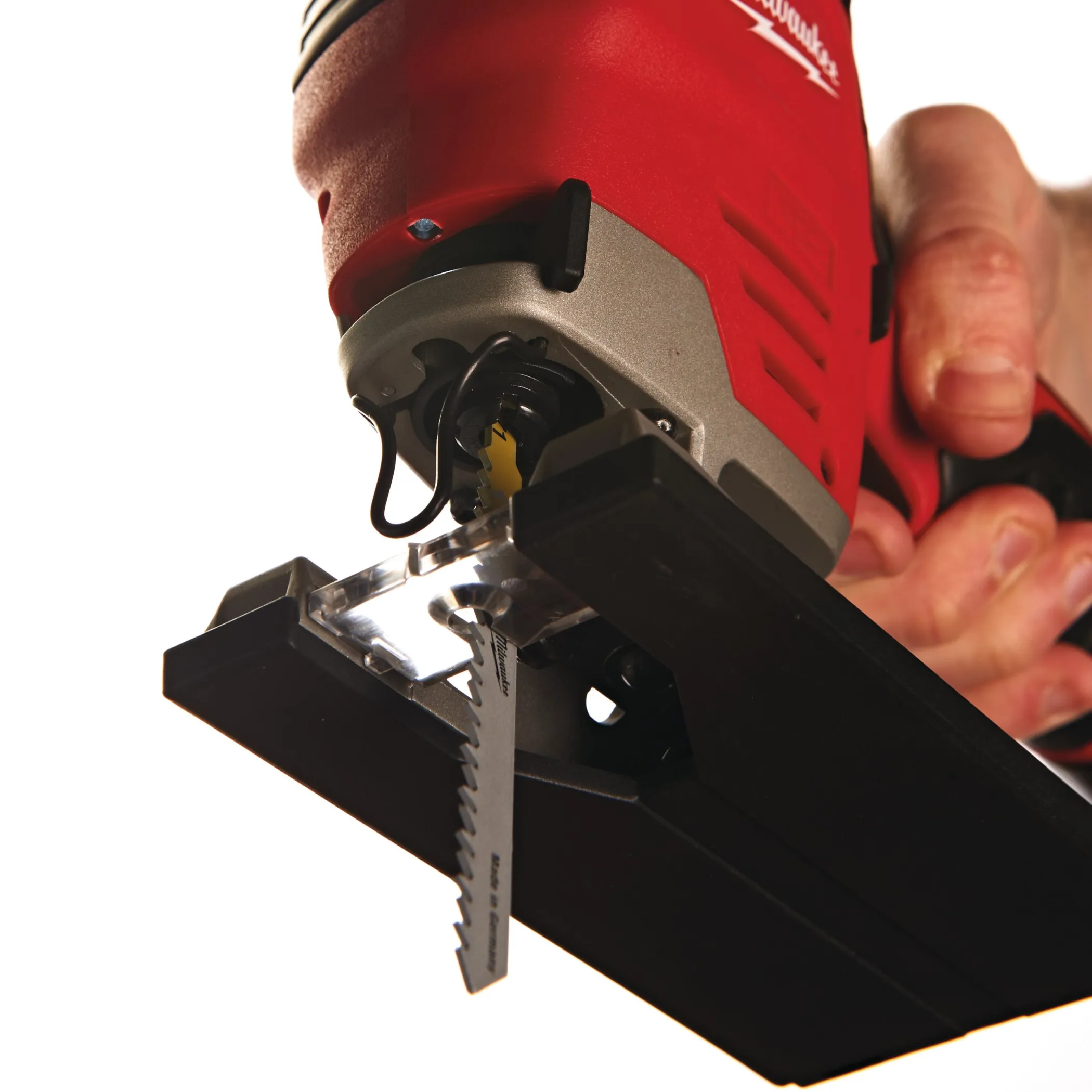 Аккумуляторный лобзик Milwaukee M12 JS-402B  (Арт. 4933441700)