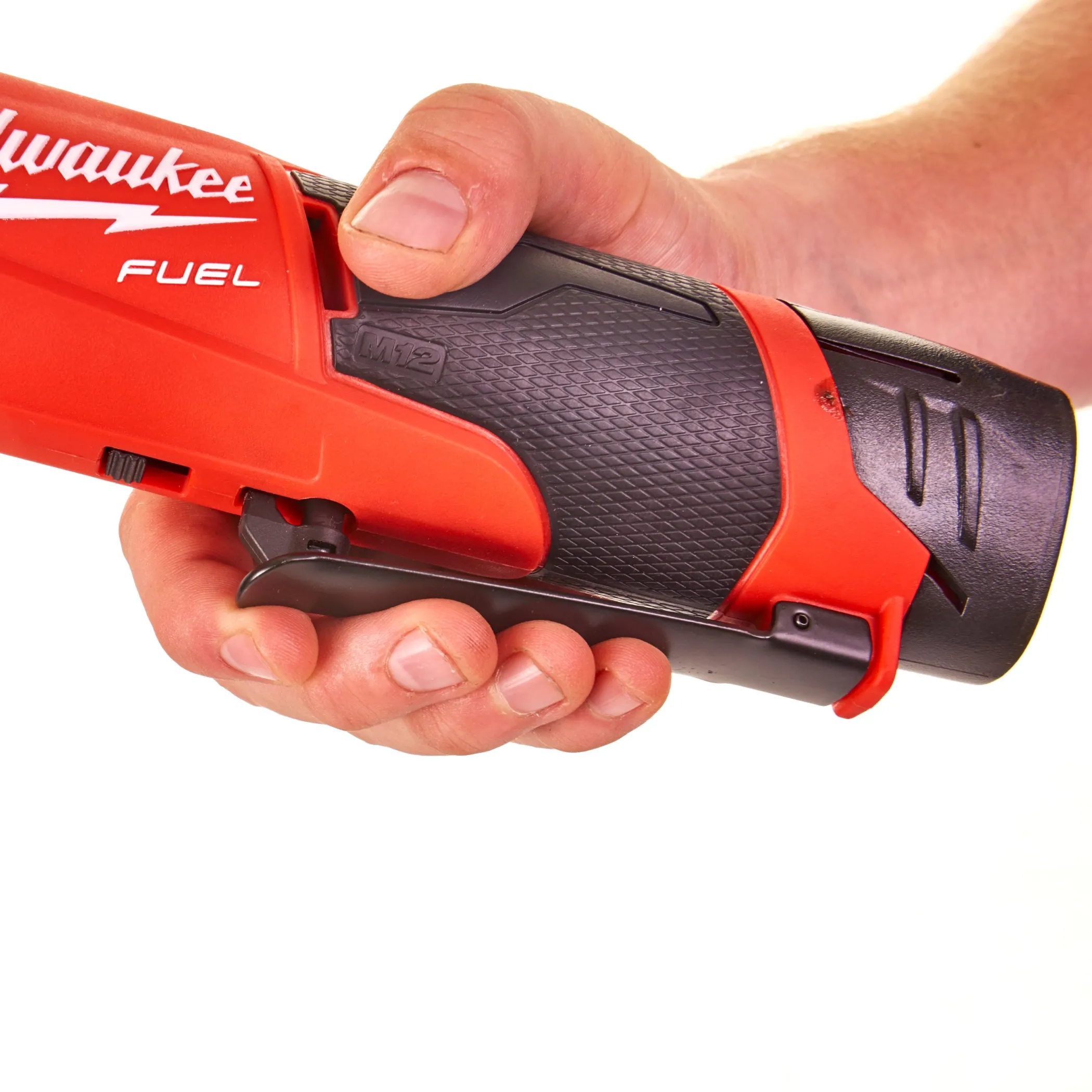 Аккумуляторная субкомпактная импульсная трещотка Milwaukee M12 FIR38-201B FUEL (3/8'')  (Арт. 4933459798)