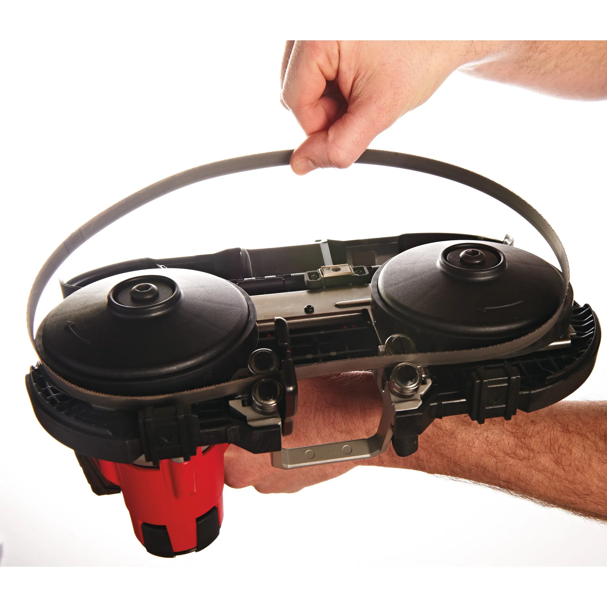 Аккумуляторная ленточная пила Milwaukee M12 BS-402C  (Арт. 4933441805)