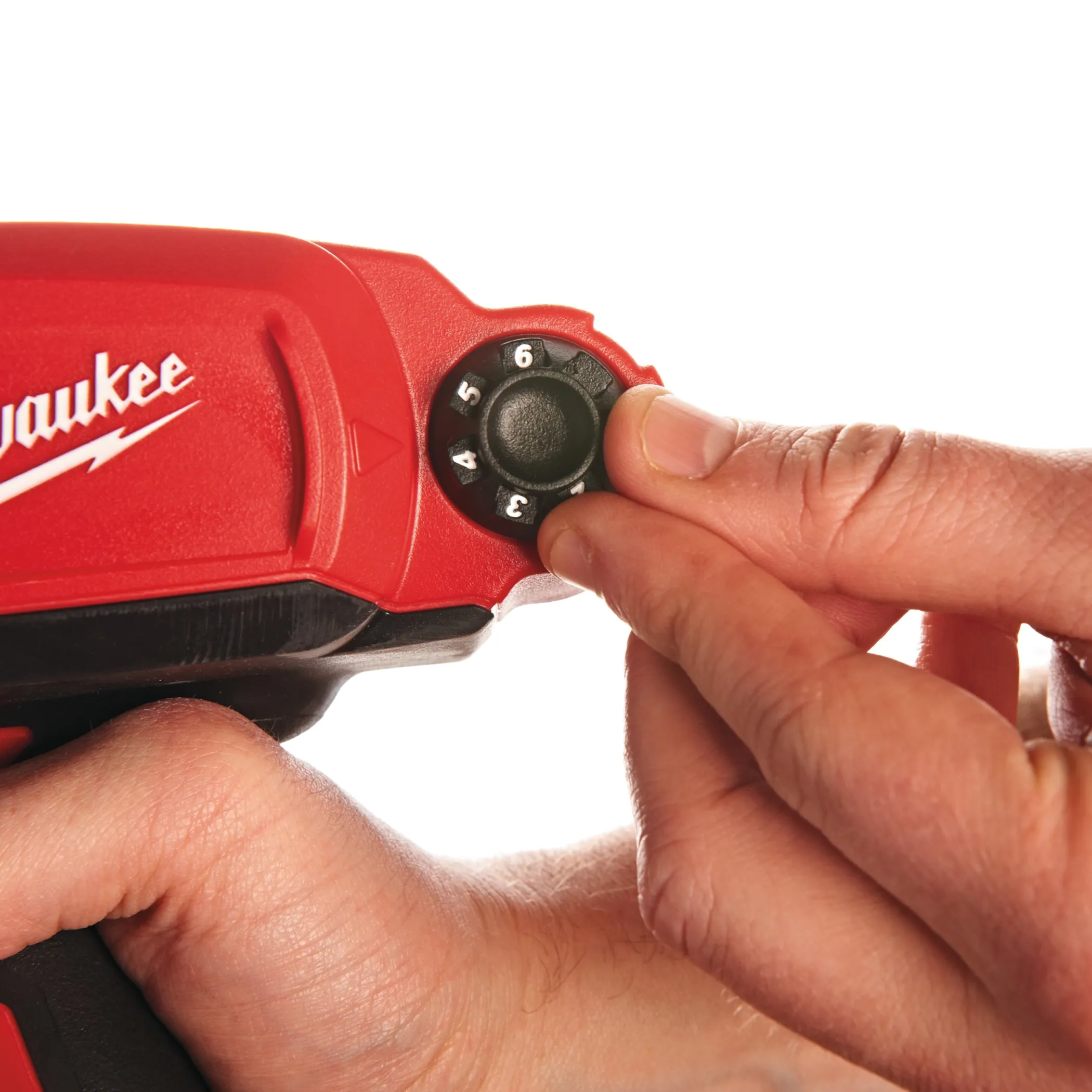 Аккумуляторный клеевой пистолет Milwaukee M12 PCG/400A-201B 400 мл  (Арт. 4933441665)