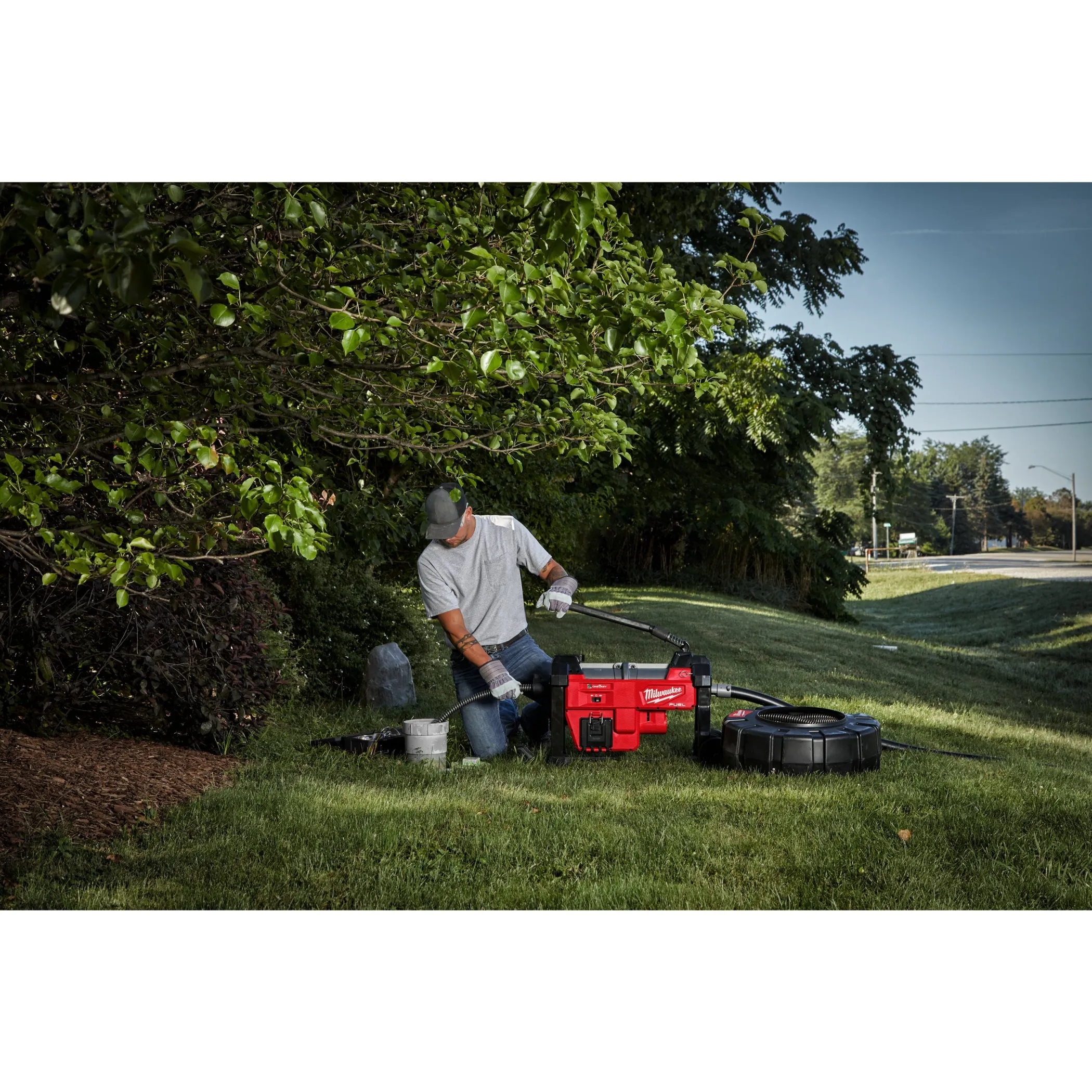 Аккумуляторная секционная прочистная машина Milwaukee M18FSSM-0 FUEL ONE-KEY  (Арт. 4933471411)