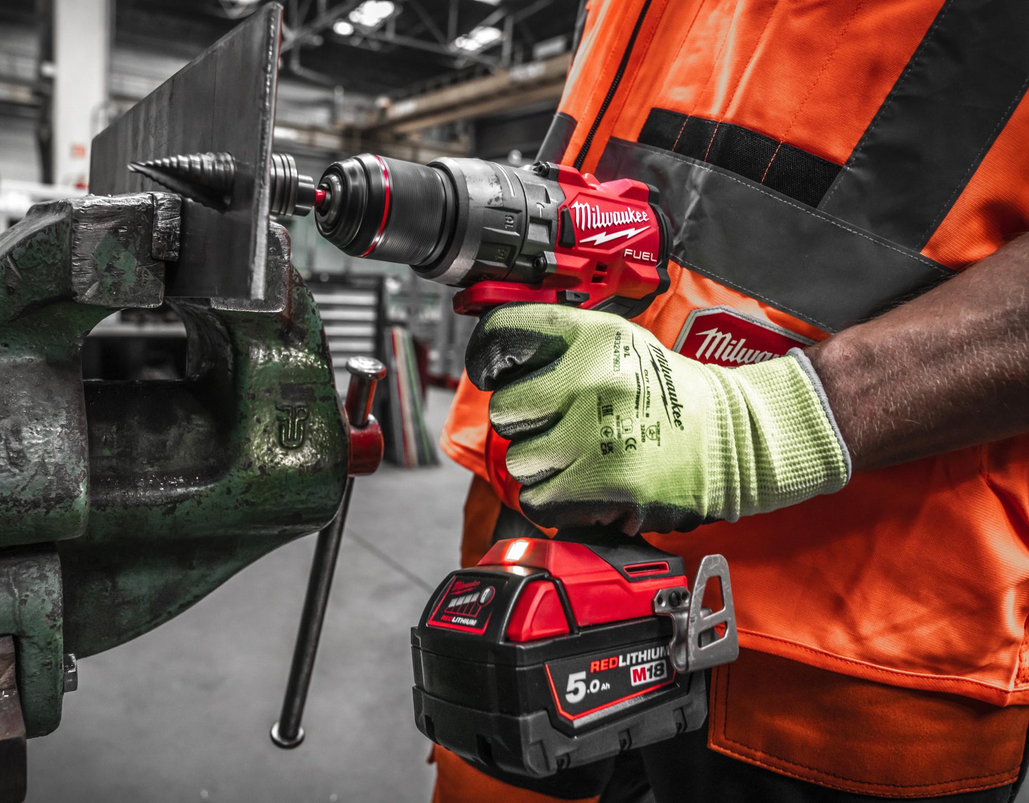 Топ-5 аккумуляторных инструментов Milwaukee для профессионалов | Купить в Минске