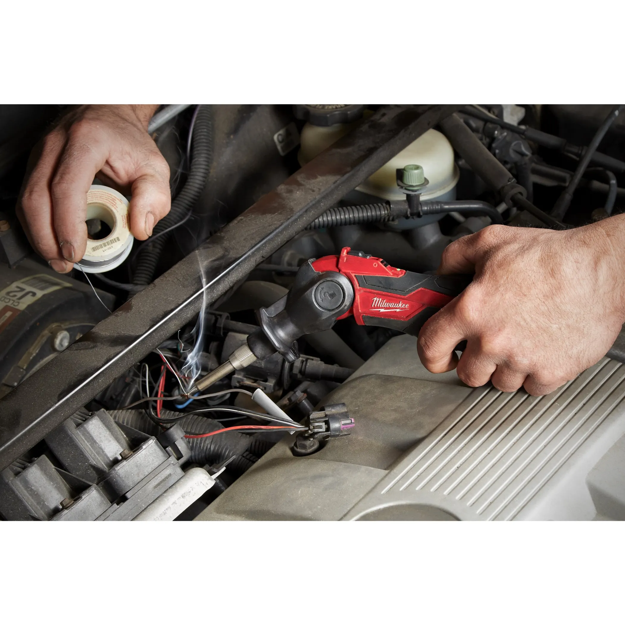 Аккумуляторный паяльник Milwaukee M12 SI-201C  (Арт. 4933459761)