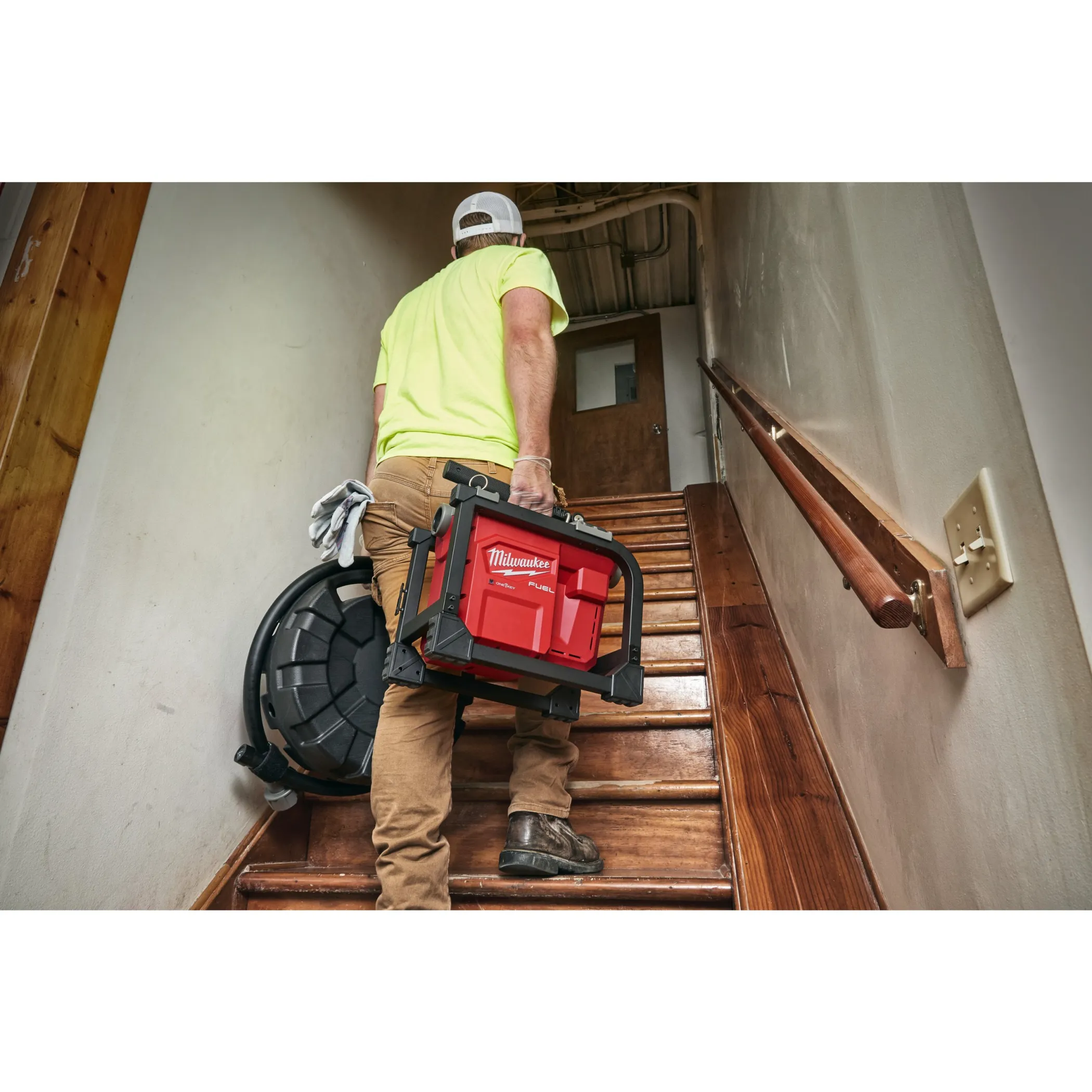 Аккумуляторная прочистная машина Milwaukee M18 FCSSM-121 FUEL ONE-KEY (Li-Ion 12 Ач)  (Арт. 4933478407)