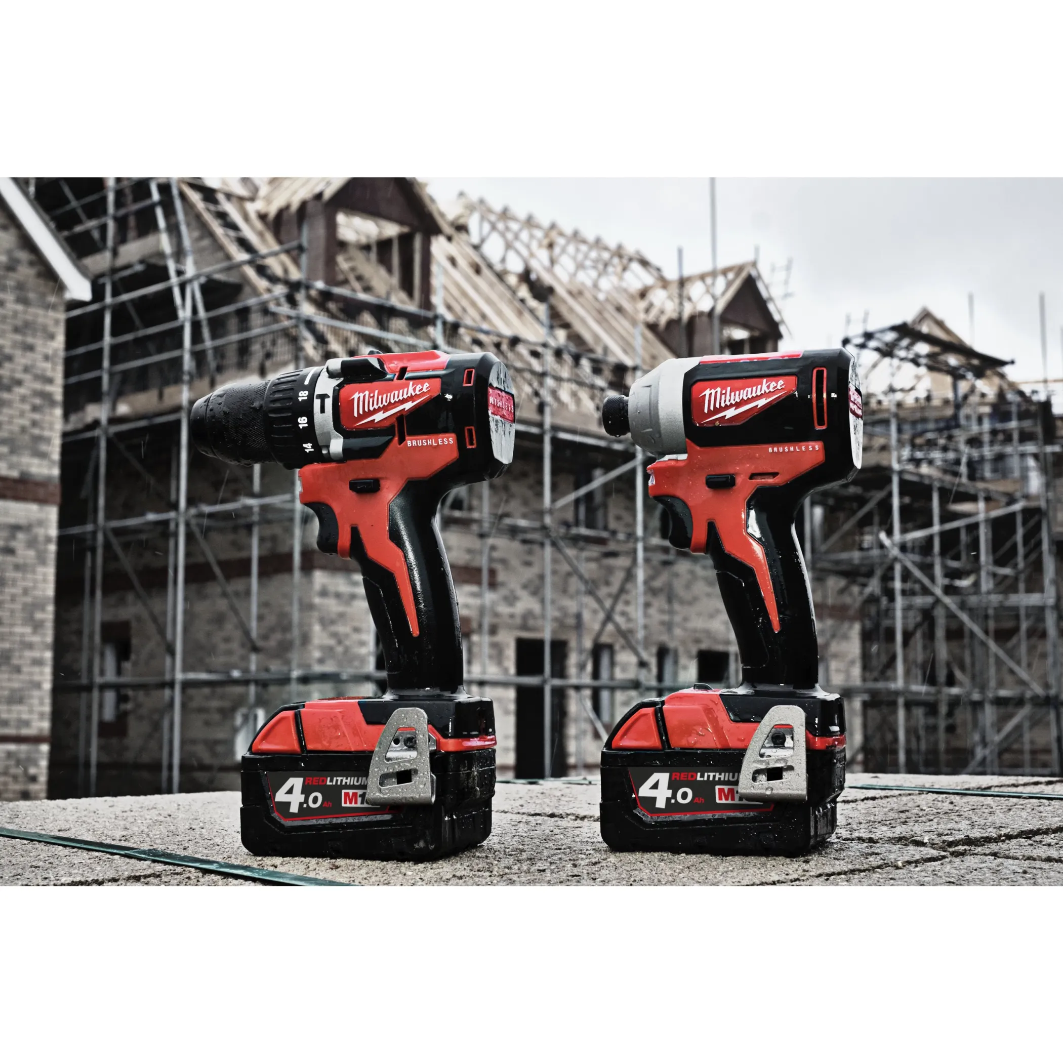 Аккумуляторный импульсный винтоверт Milwaukee M18 CBLID-402C  (Арт. 4933464534)