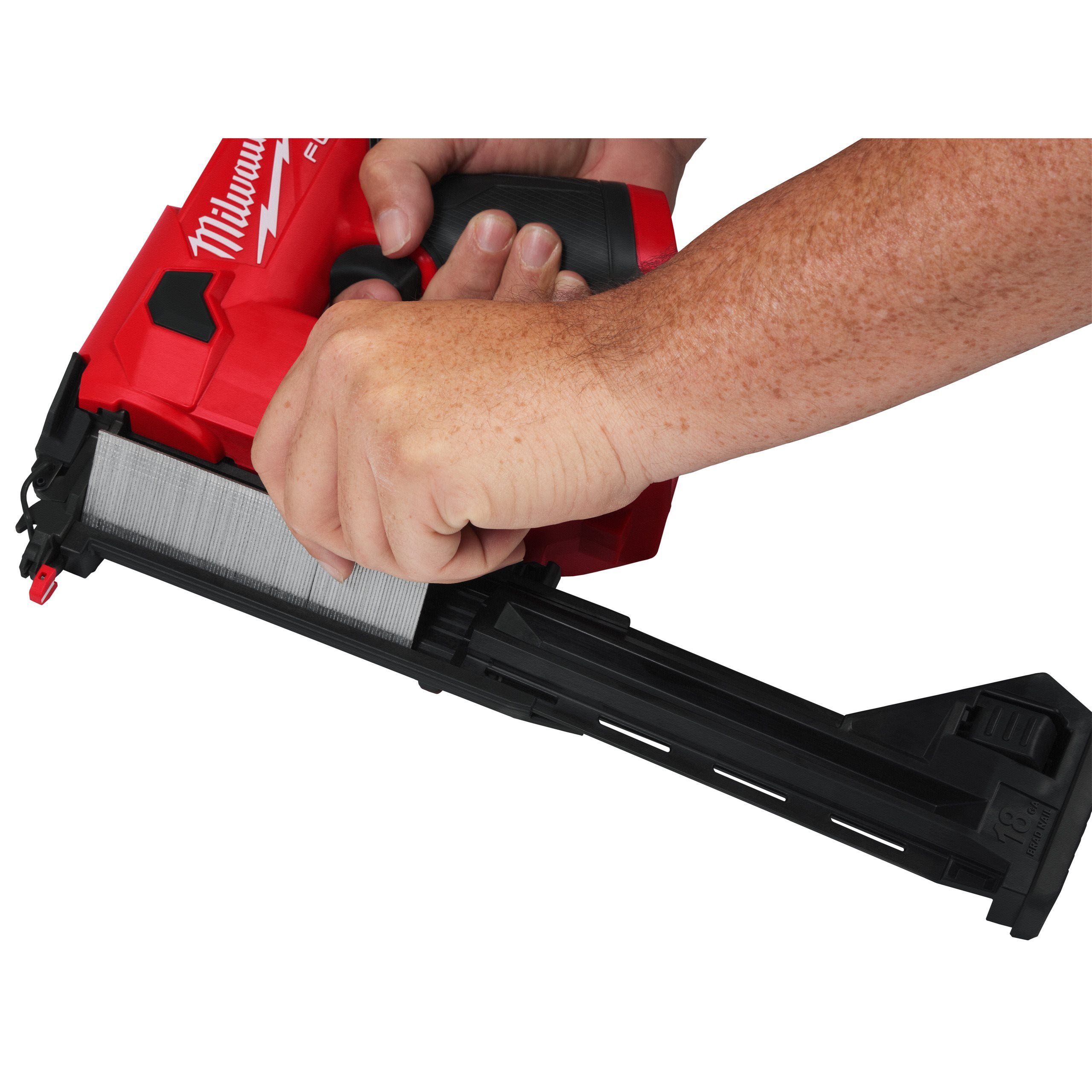 Аккумуляторный гвоздезабиватель(нейлер) с прямым магазином Milwaukee M12 FCN18GS-202X FUEL (Арт. 4933493355)