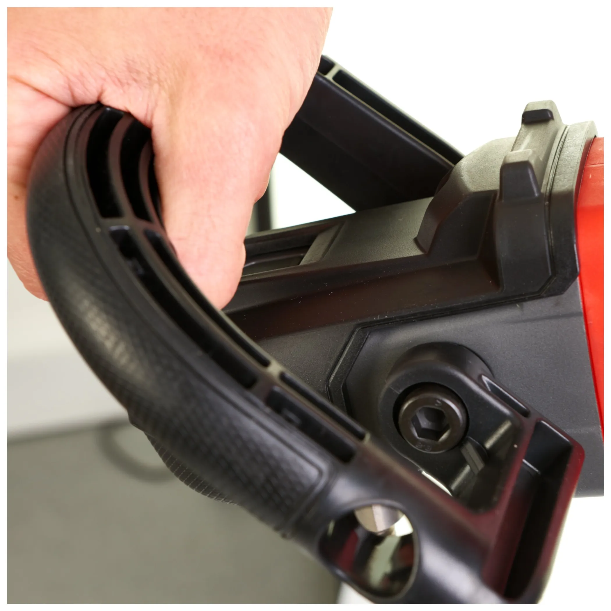 Аккумуляторная полировальная машина Milwaukee M18 FAP180-502X FUEL (Арт. 4933451550)
