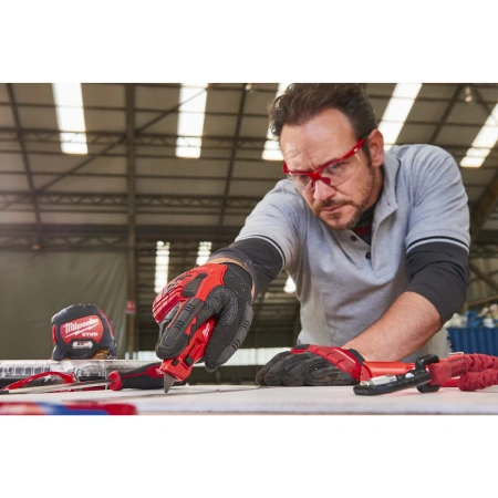 Перчатки Milwaukee Impact Demolition с защитой от удара, размер M/8  (Арт. 4932471908)