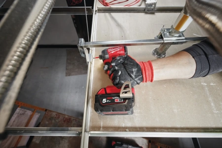 Аккумуляторный импульсный винтоверт Milwaukee M18 FID3-502X FUEL (Арт. 4933479865)