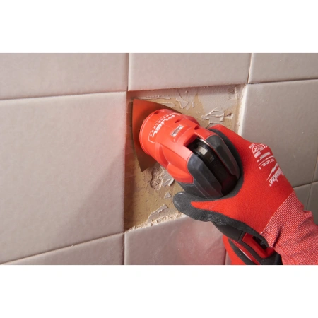 Шлифовальная насадка для мультитула Milwaukee 80 х 80 с напылением из твердосплава для грубой шлифовки плиточного клея, строительного раствора и древесины (1 шт)  (Арт. 48906054)