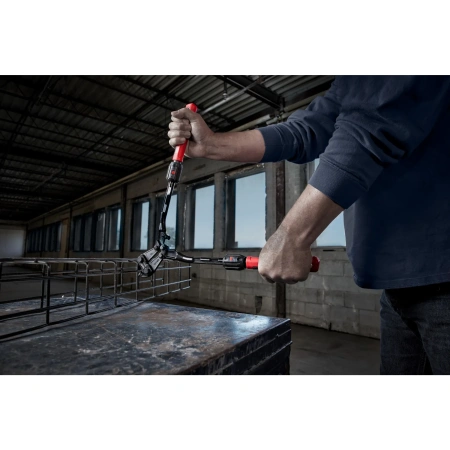 Болторез с телескопической рукояткой Milwaukee 36-46 см  (замена для 48224114) (Арт. 4932464850)
