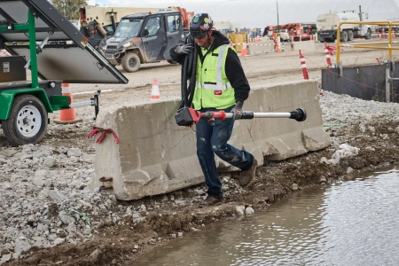 Аккумуляторный насос для перекачки воды Milwaukee M18 BLSWP-801 [FORGE™] (Арт. 4933498560)