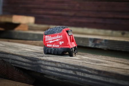 Рулетка Milwaukee Wide Blade GEN II 8м-26фт / ширина 35 мм (футовая) (замена для 4932471818) (Арт. 4932499206)