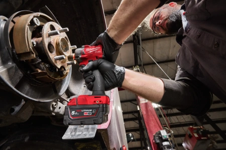 Аккумулятор устойчивый к химикатам Milwaukee M18 B5-CR 5Ач (Арт. 4932479265)