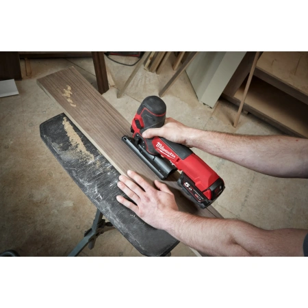 Аккумуляторный лобзик Milwaukee M18 FBJS-502X FUEL (Li-Ion5Ач)  (Арт. 4933464800)
