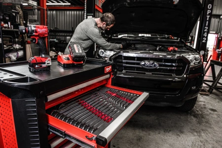 Тележка инструментальная с инструментом с ящиками 78 см/7пол. (458 предм. с э/инструментом) (Арт. 4932493817)