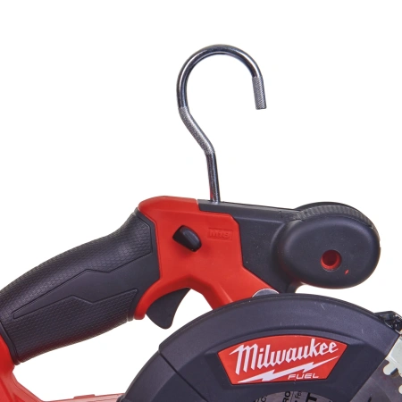 Аккумуляторная циркулярная пила по металлу Milwaukee M18 FMCS-0X FUEL  (Арт. 4933459192)