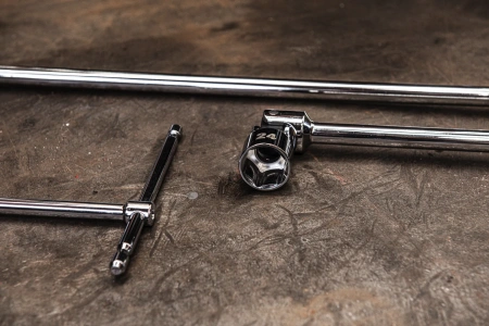 Ключ Т-образный шарнирный c головкой 16мм (Арт. 4932492685)