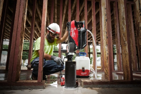 Аккумуляторная установка алмазного сверления Milwaukee MXF DCD150-302CKIT FUEL (Арт. 4933471835)