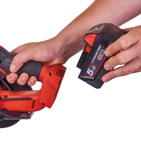 Аккумуляторная циркулярная пила по металлу Milwaukee M18 FMCS-0X FUEL  (Арт. 4933459192)