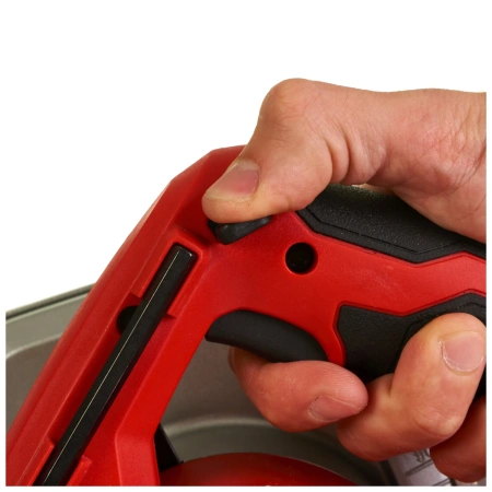 Циркулярная пила по дереву Milwaukee CS 85 SB  (Арт. 4933451117)
