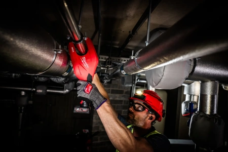 Аккумуляторный труборез для труб из нержавеющей стали и меди Milwaukee M12 PCSS54-402C (Арт. 4933498605)