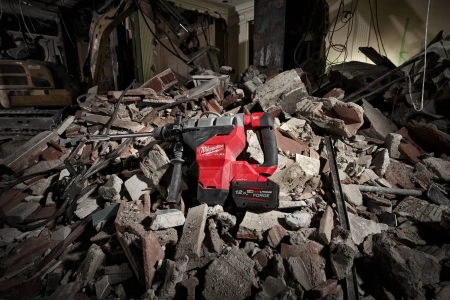 Аккумуляторный 2-х режимный SDS-MAX перфоратор Milwaukee M18 FHM-121C [FORGE™] FUEL ONE-KEY (замена для 4933464894) (Арт. 4933499269)