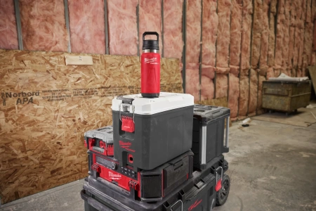 Термос красный Milwaukee PACKOUT CHUG LID 532 мл (Арт. 4932493991)
