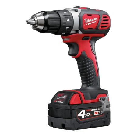 Аккумуляторная безударная дрель-шуруповерт Milwaukee M18 BDD-402C  (Арт. 4933443565)