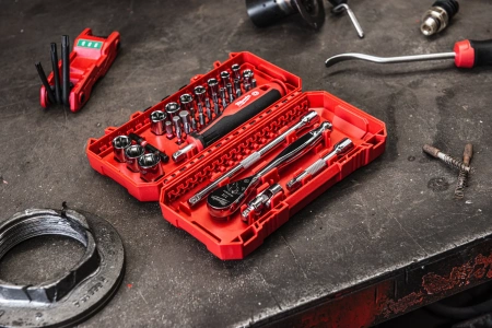 Набор метрических головок с воротком и битами Milwaukee 1/4'' (38 предметов) (замена для 4932479096) (Арт. 4932498381)