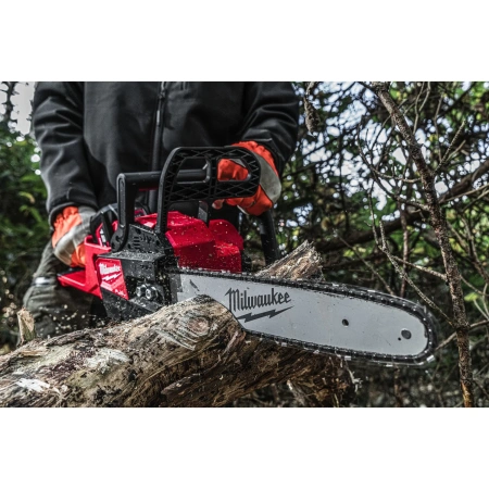 Аккумуляторная цепная пила Milwaukee M18 FCHS35-122 FUEL (Арт. 4933479679)
