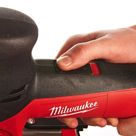 Лобзик Milwaukee JS 120  (Арт. 4933381680)