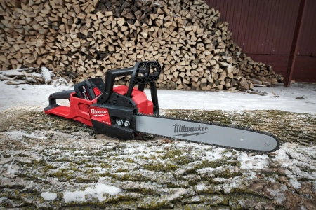 Аккумуляторная цепная пила Milwaukee M18 FCHS35-122 [FORGE™] FUEL (замена для 4933479679) (Арт. 4933499223)