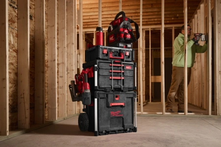 Ящик на колесах с выдвижным отсеком Milwaukee PACKOUT XL (Арт. 4932498651)