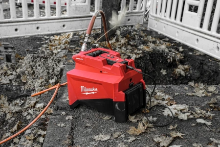 Аккумуляторный вспомогательный гидравлический насос Milwaukee M18 HUP700-121 [FORGE™] (Li-Ion12Ач) (замена для 4933471813) (Арт. 4933499335)