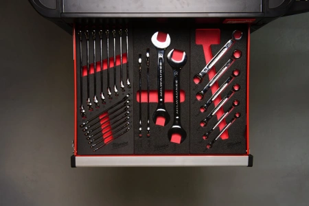 Набор гаечных метрических ключей с трещоткой в накидной части Milwaukee MAX BIT в ложементе (15 шт.) (Арт. 4932479828)