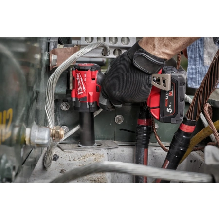 Аккумуляторный компактный ударный гайковерт с фиксацией пином Milwaukee M18 FIW2P12-502X FUEL (1/2'')  (Арт. 4933478447)