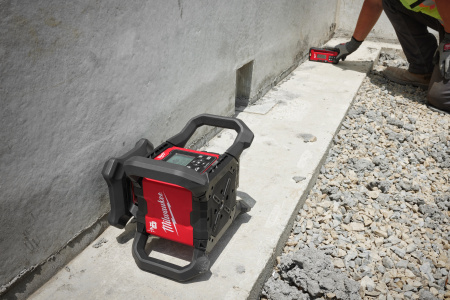 Аккумуляторный ротационный лазерный нивелир с красным лучом Milwaukee M18 RLOHV1200-501C (Арт. 4933493204)