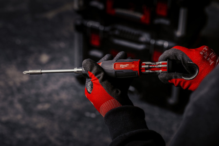 Отвертка Milwaukee универсальная с трещоткой 14 в 1  (замена для 4932471598) (Арт. 4932480582)