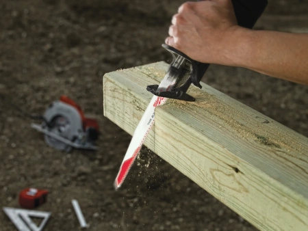 Полотно для сабельной пилы, демонтажное по дереву, дереву с гвоздями, пластику Milwaukee THE AX 230 мм/ шаг зуба 5 мм (5 шт) (экоупак.) (замена для 48005026) (Арт. 48475026)