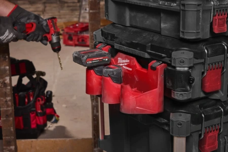 Держатель для батарей M12 с боковым креплением Milwaukee PACKOUT (Арт. 4932498646)