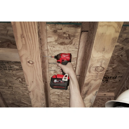 Аккумуляторный импульсный винтоверт Milwaukee M18 ONEID2-502X FUEL ONE-KEY  (Арт. 4933464091)