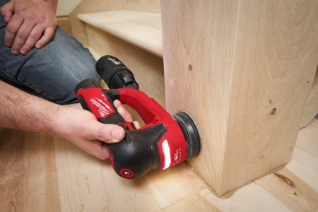 Аккумуляторная эксцентриковая шлифовальная машина Milwaukee M12 FSDR75-202B FUEL (Арт. 4933498233)