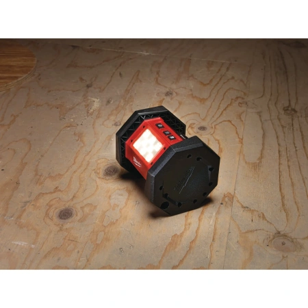 Аккумуляторный светодиодный прожектор Milwaukee M18 AL-0  (Арт. 4932430392)