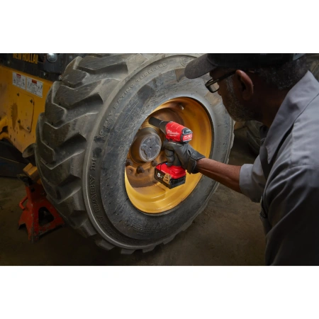 Аккумуляторный ударный гайковерт с фиксацией пином Milwaukee M18 ONEIWP12-502X FUEL ONE-KEY (1/2'')  (Арт. 4933451372)