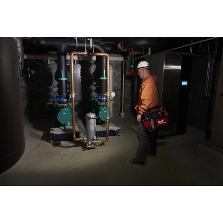 Фонарь налобный, светодиодный на батарейках Milwaukee HL2-LED  (Арт. 4933471286)