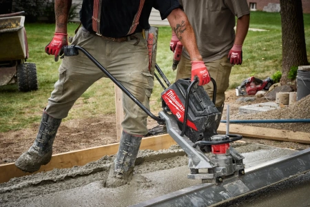 Аккумуляторная виброрейка Milwaukee MXF PSCKIT-302 FUEL (Арт. 4933479774)