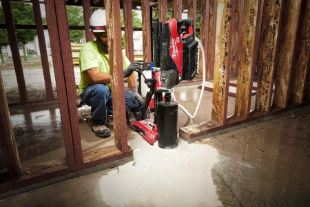 Аккумуляторная установка алмазного сверления Milwaukee MXF DCD150-302CKIT FUEL (Арт. 4933471835)