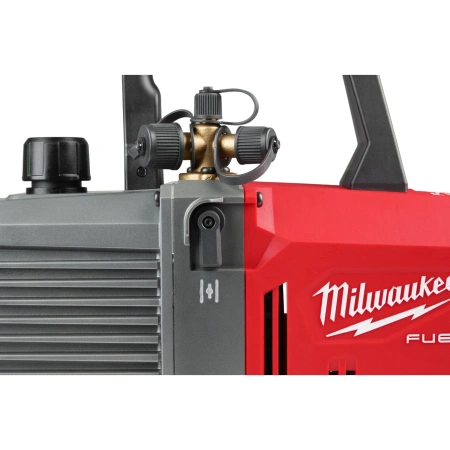 Аккумуляторный вакуумный насос Milwaukee M18 FVP5-801 [FORGE™] FUEL (замена для 4933498380) (Арт. 4933499249)
